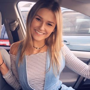 Meet your Posher, Alex